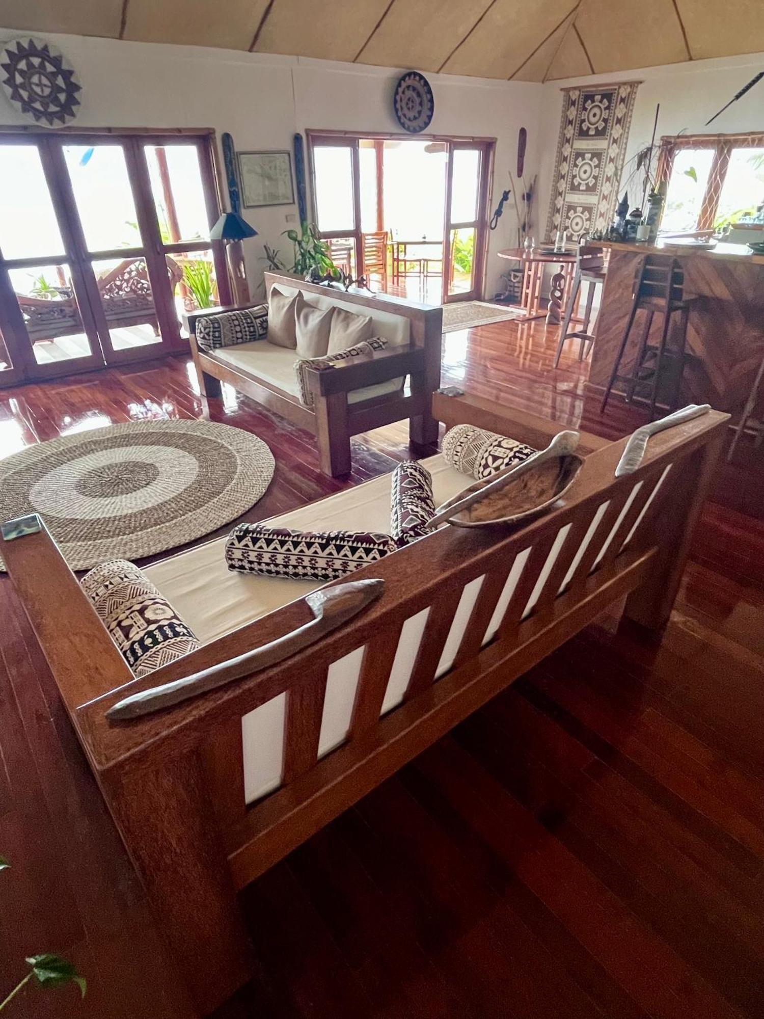Naveria Heights Lodge Savusavu Exterior foto