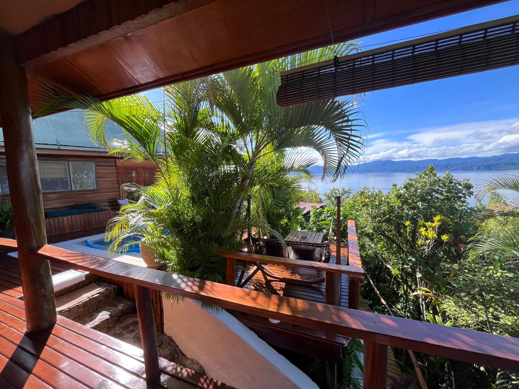 Naveria Heights Lodge Savusavu Exterior foto